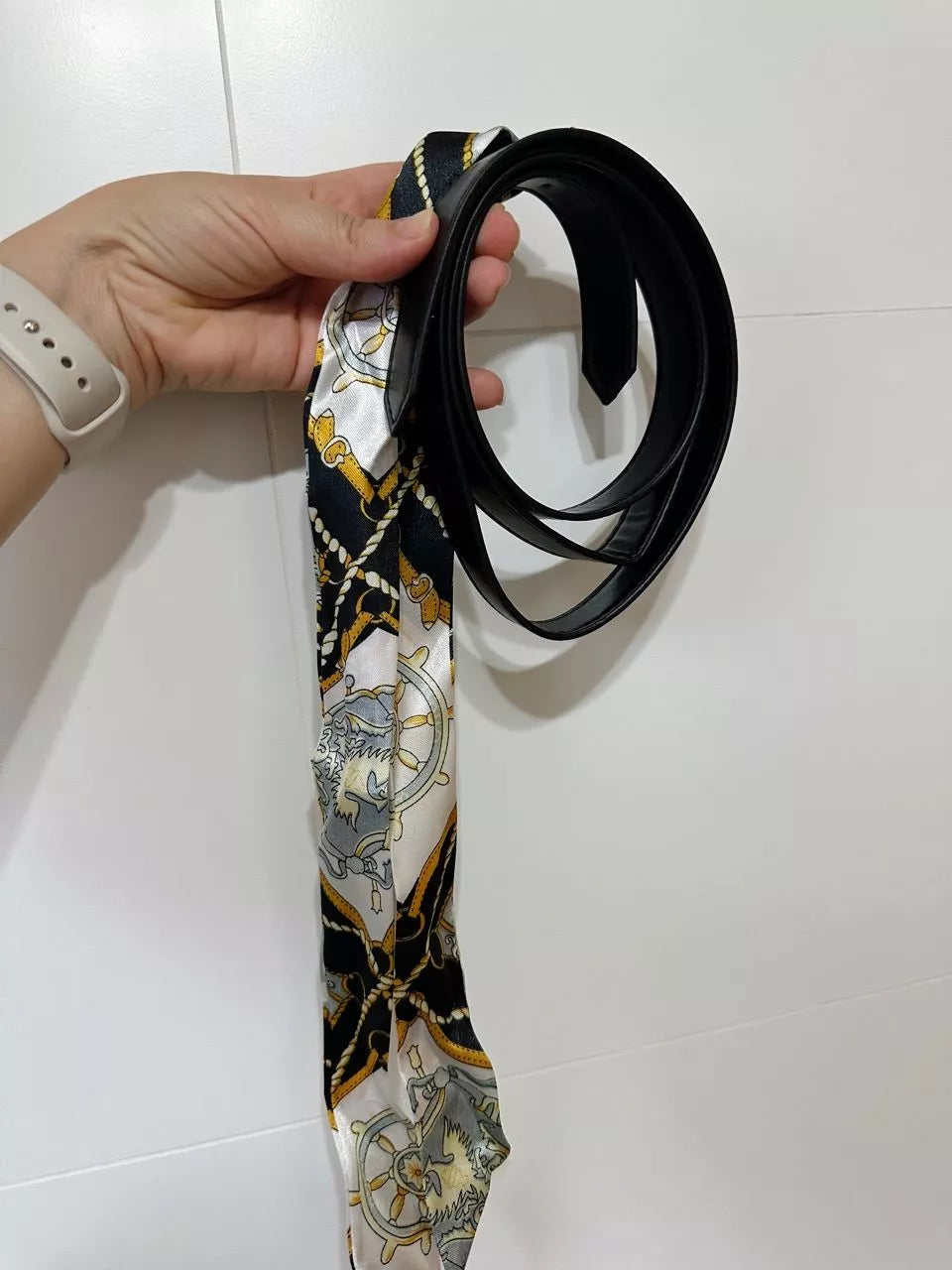 Bolsa baguete com lenço