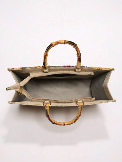 Bolsa bordada com alça de bambu
