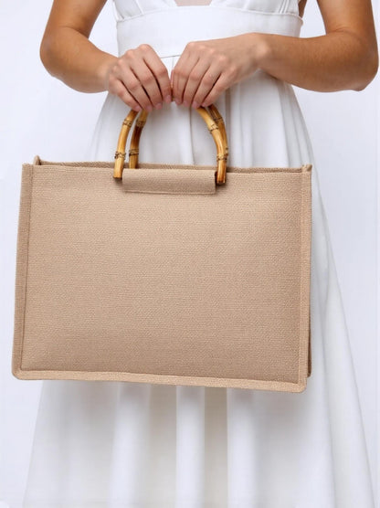 Bolsa de juta com alça de bambu