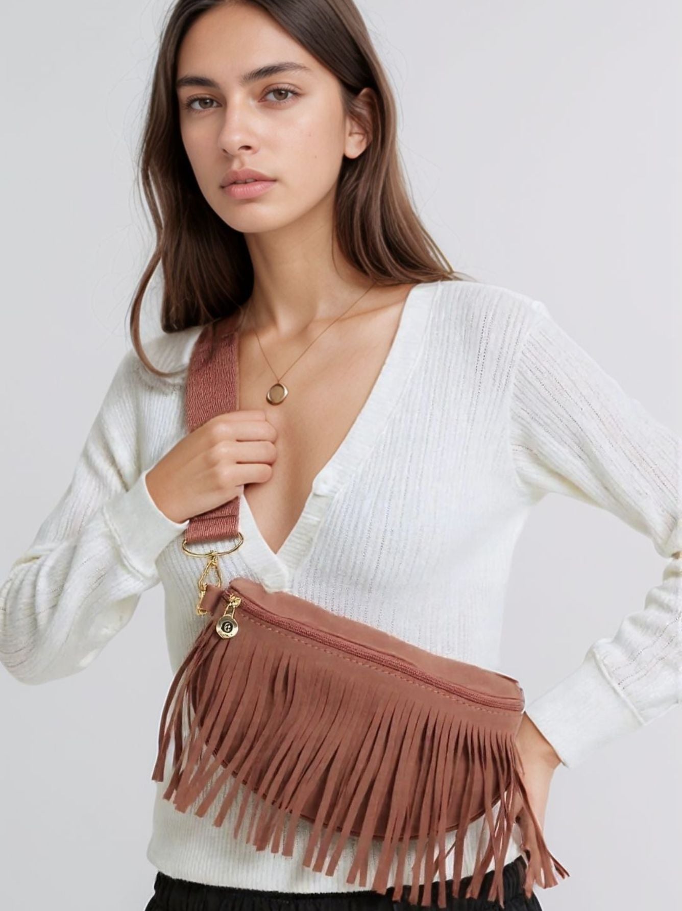 Bolsa pochete boho em camurça