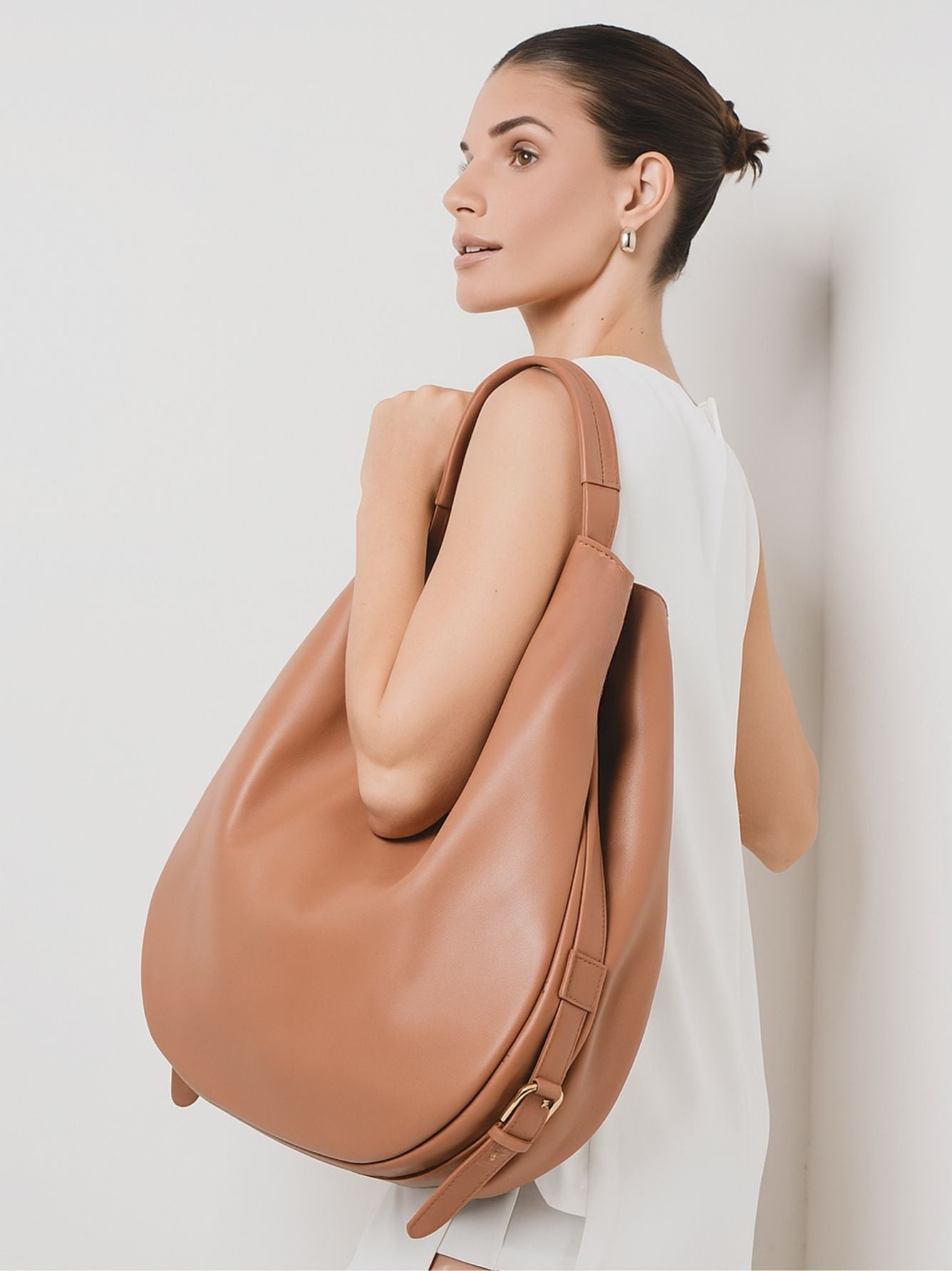 Maxi bolsa em couro legítimo